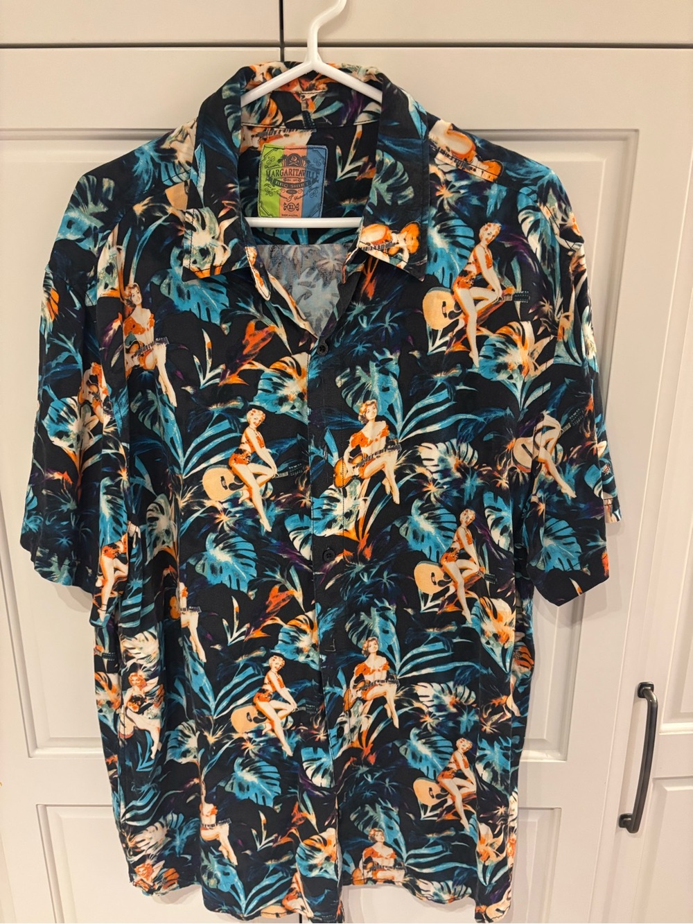 Margaritaville XL Hawaiian Shirt Pin Up Girls Guitar Tropical 100% Rayon